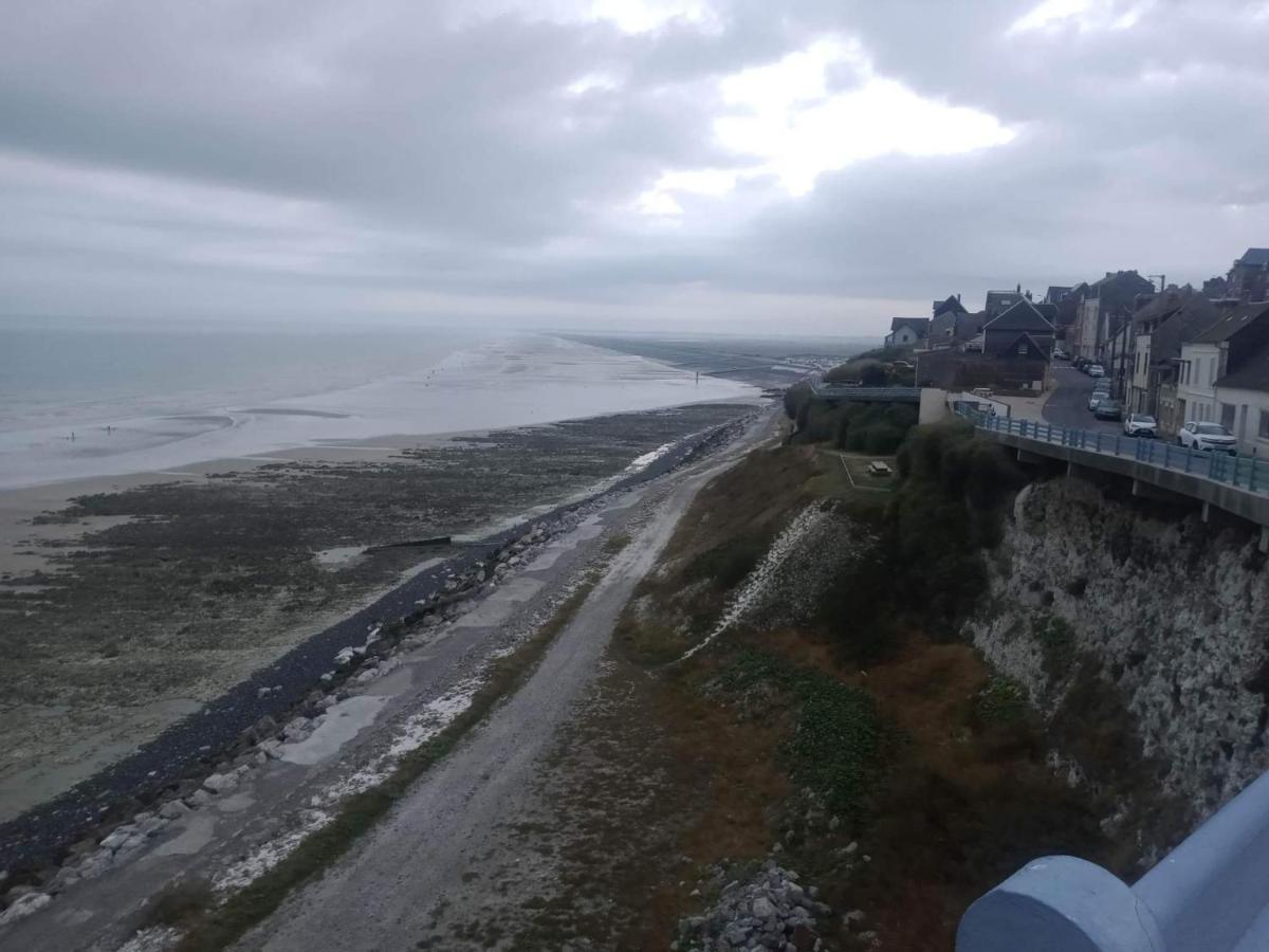 Charmant appartement vu sur mer Ault Extérieur photo